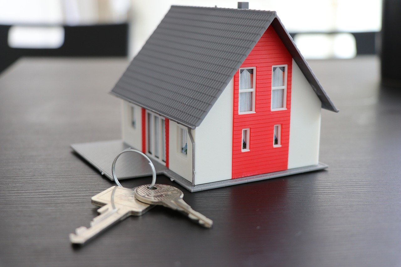 https://finrock.in/wp-content/uploads/2023/04/house-g7825e58c1_1280.jpg