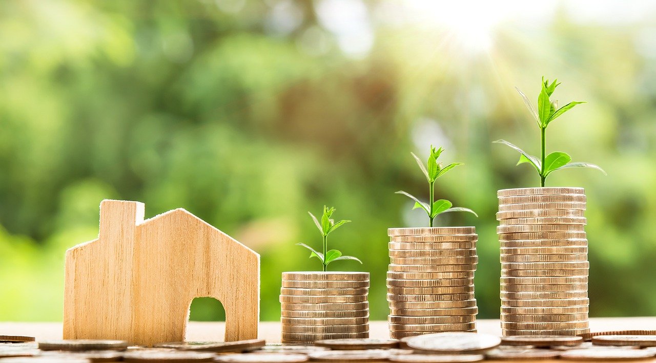 https://finrock.in/wp-content/uploads/2023/04/money-gfb24a0fd9_1280.jpg